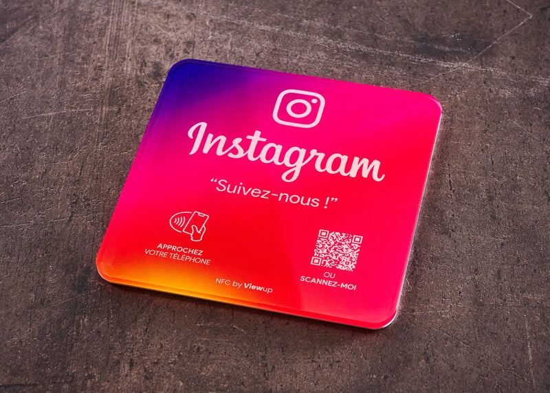 Plaque NFC Instagram connectée avec QR code